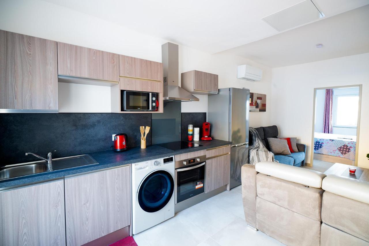 נרבון Superbe Appartement A 2 Pas Des Halles, Climatise, Terrasse, Garage מראה חיצוני תמונה